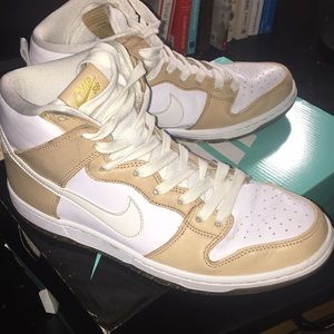 Nike sb dunk high TRD QS